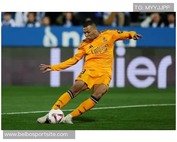 阿斯报预测皇马新阵容姆巴佩阿诺德加盟巴尔韦德重返前场